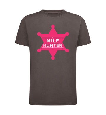 Milf hunter T-Shirt